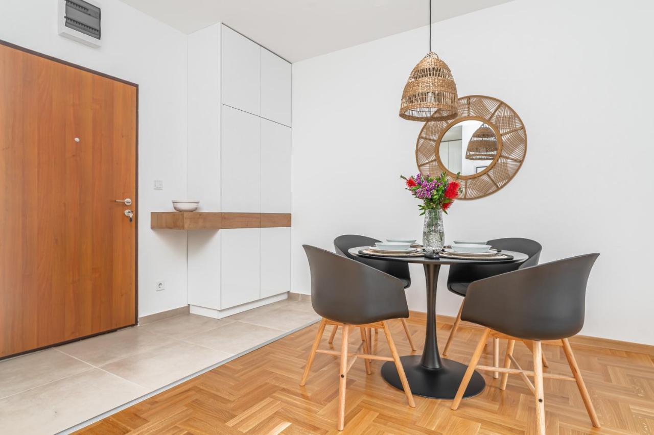 Central One-bedroom Apartment Budva