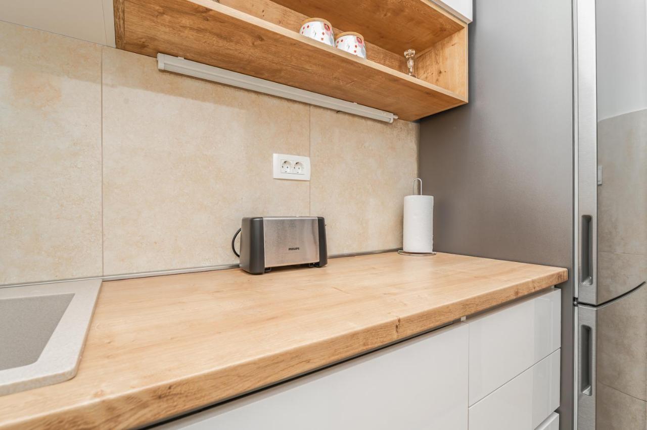 Central One-bedroom